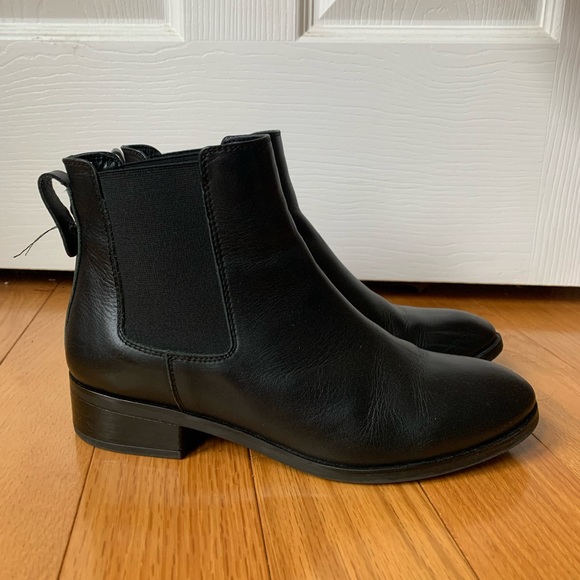 ALDO Women’s Eraylia Chelsea Ankle Boot - Picture 2 of 6